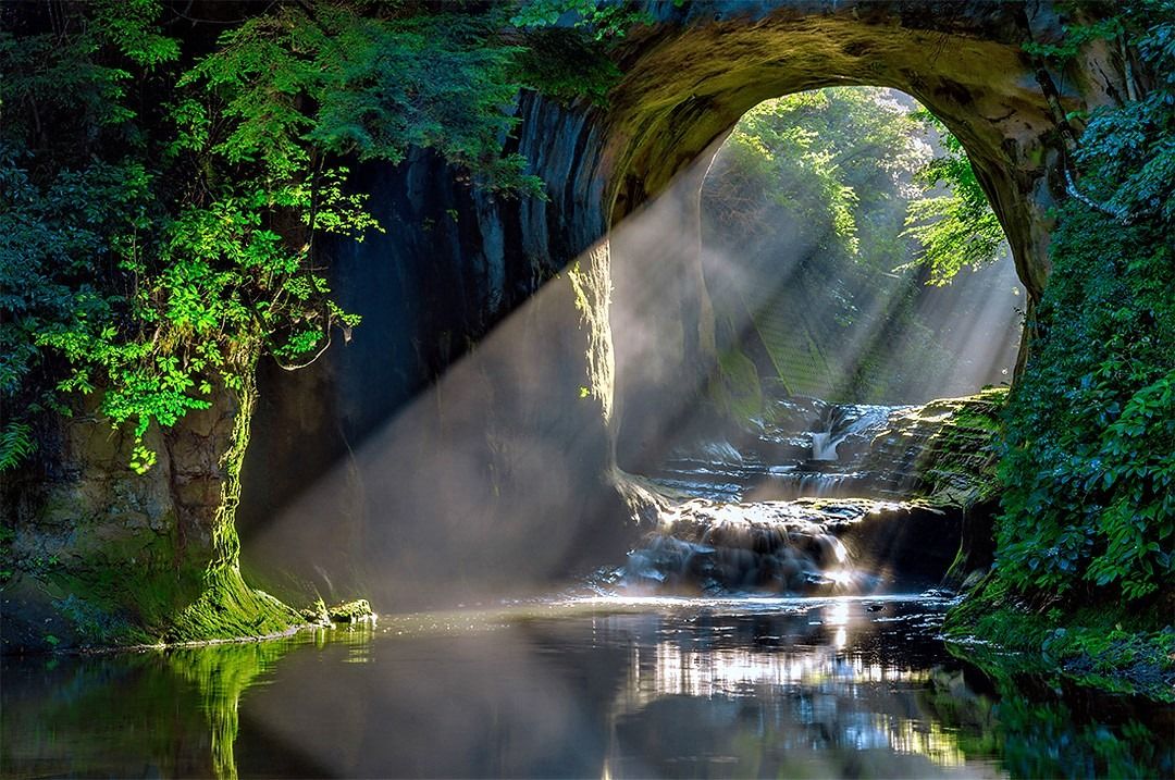 https://marigiova.gr/wp-content/uploads/2021/11/Kameiwa-Cave-Chiba-Giappone-wonderfulllandcsape.jpg